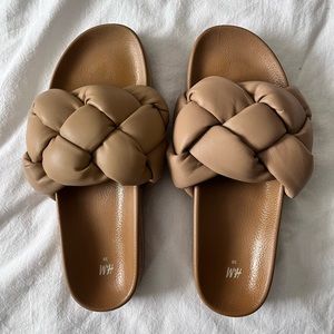 H&M platform slides